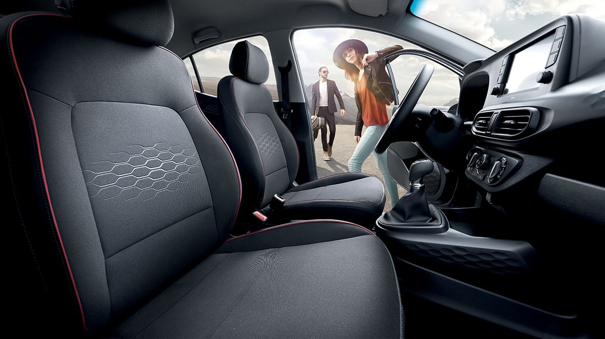 tính năng nổi bật hyundai i10 hatchback