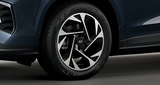 ngoại thất hyundai custin
